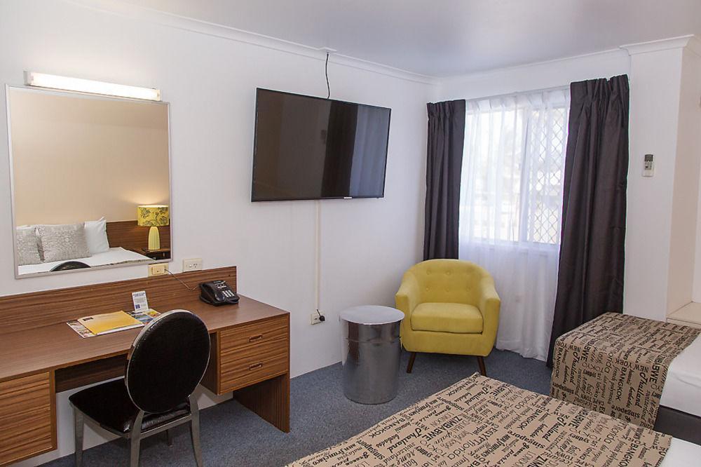 Hampton Villa Motel Rockhampton Esterno foto