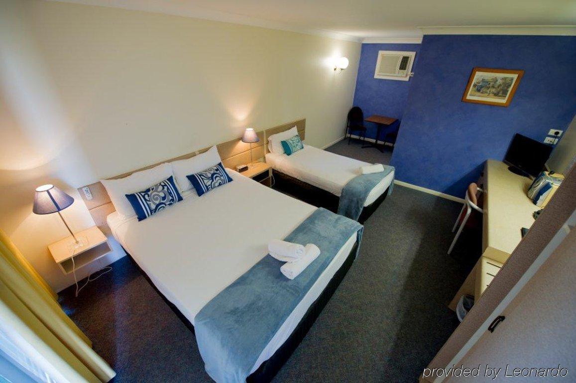 Hampton Villa Motel Rockhampton Esterno foto