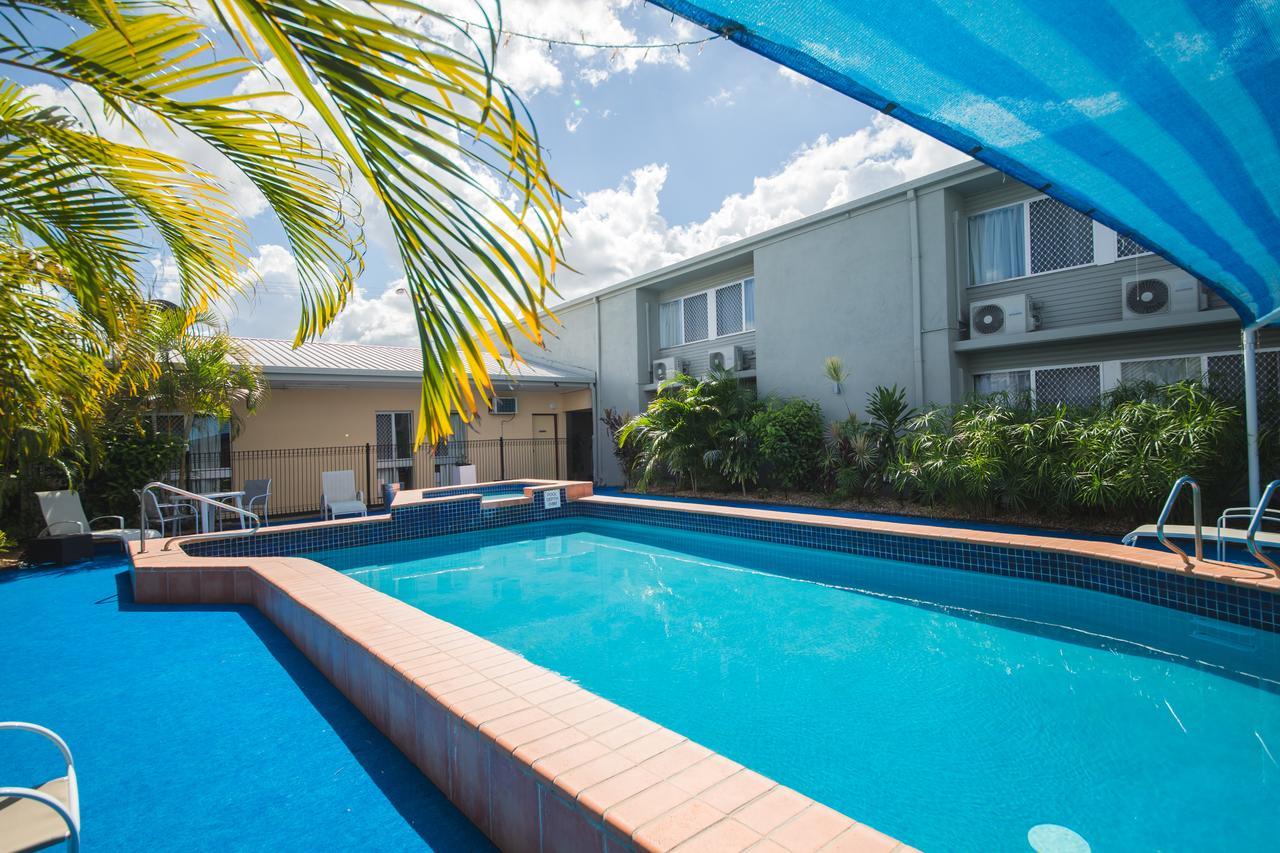 Hampton Villa Motel Rockhampton Esterno foto
